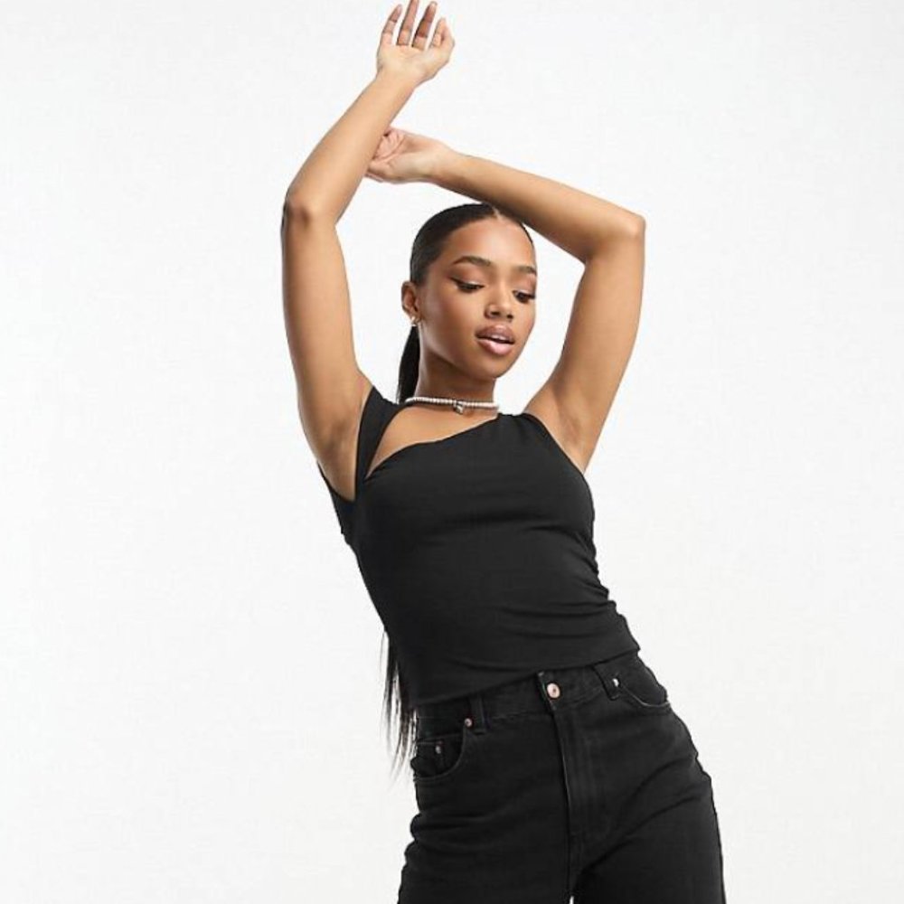 SOLD | NWT Pull&Bear Asymmetric Cut Out Top in Black